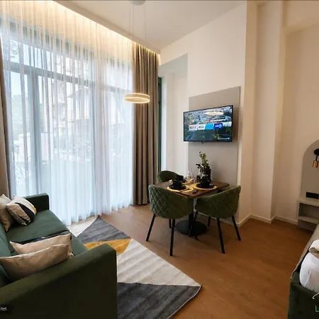 Apartment Homely - Urban *